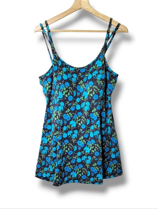It Figures! Other - It Figures Swimsuit Size 18W Skirted One Piece